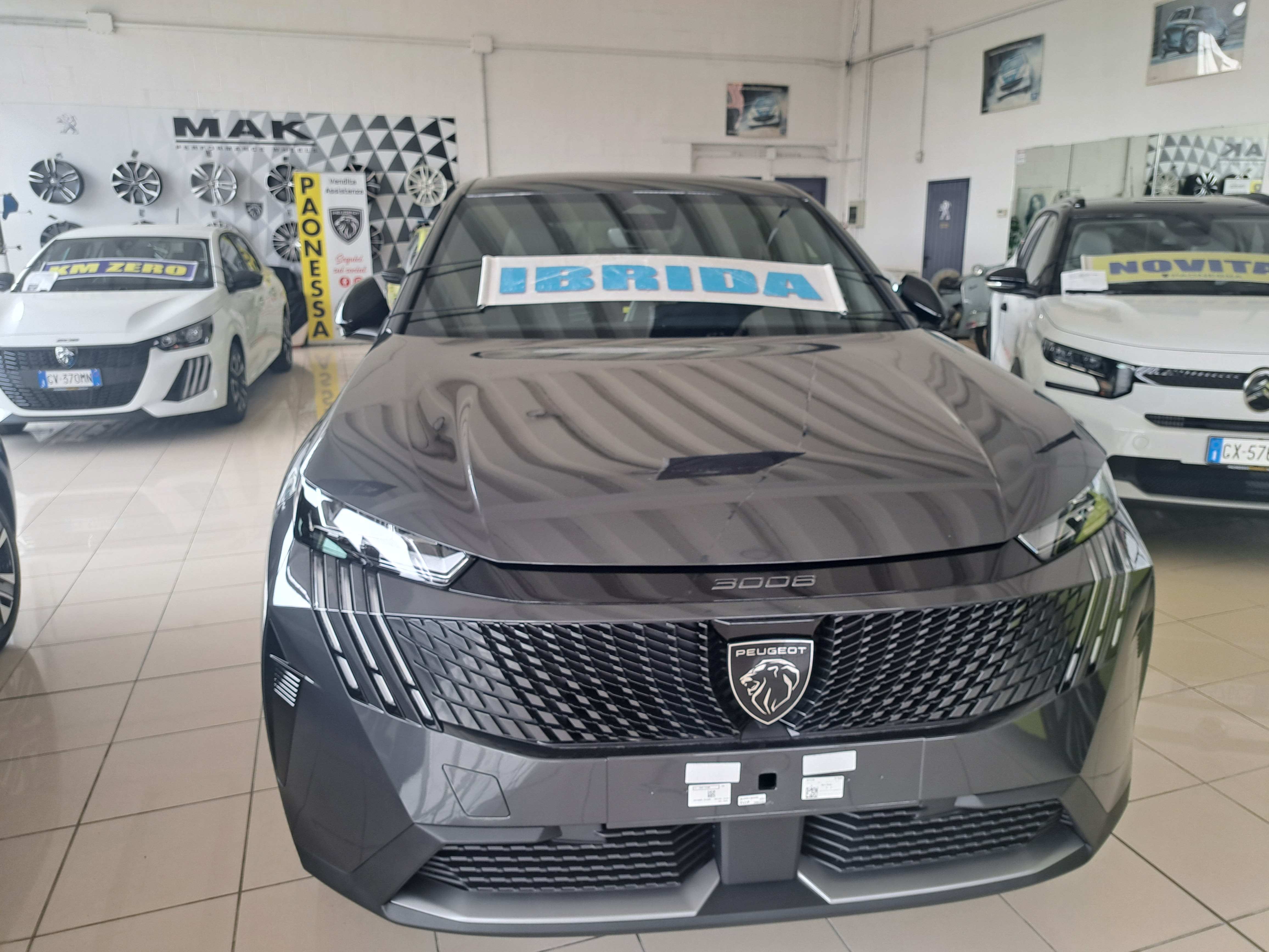 PEUGEOT 3008 HYBRID 136 CV NUOVA DA IMMATRICOLARE, NESSUN OBBLIGO FINANZIARIO !!